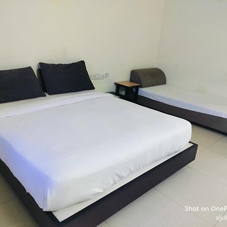 Hotel Sun N Step Club Ahmadabad Zewnętrze zdjęcie